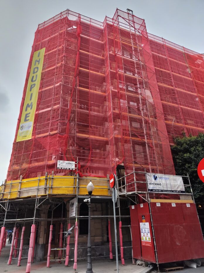 construccion-obras-viviendas- fachada-foto-focuspiedra