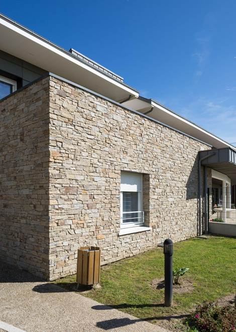 fachada con stonepanel fachada con stonepanel