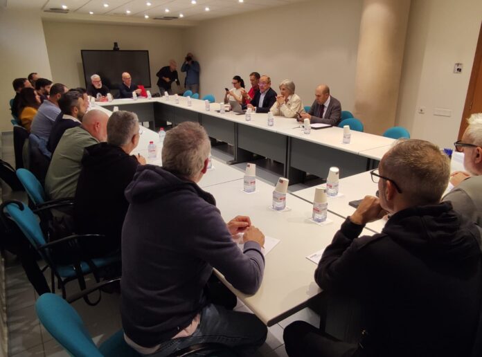 mesa convenio cerámica