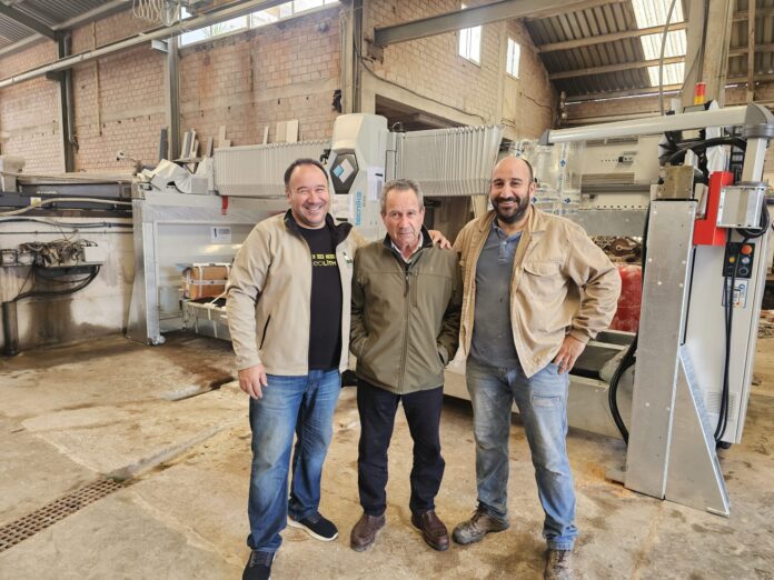 Mármoles López e Hijos S.L., en Jaén, y Texcanals, en Canals (Valencia)