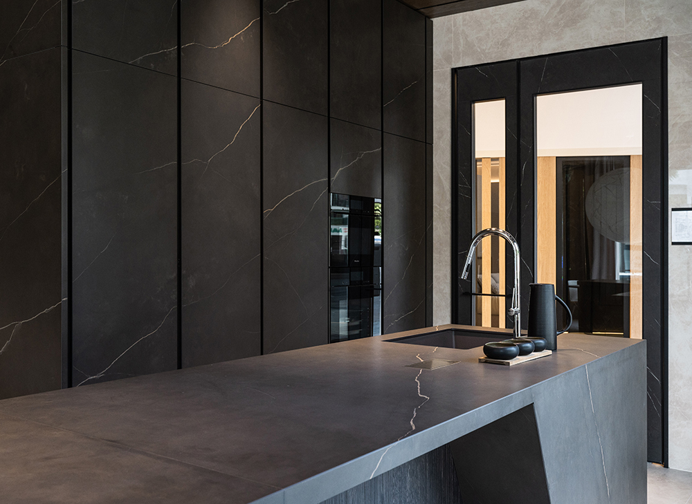 2024-10-03-Porcelanosa Marbella_GP1_5361