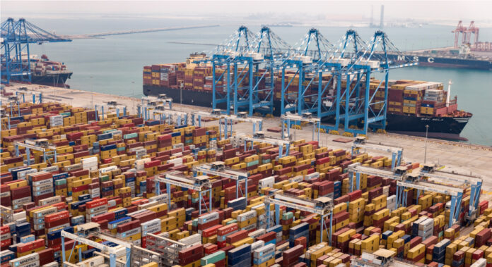 puerto de Khalifa en Emiratos