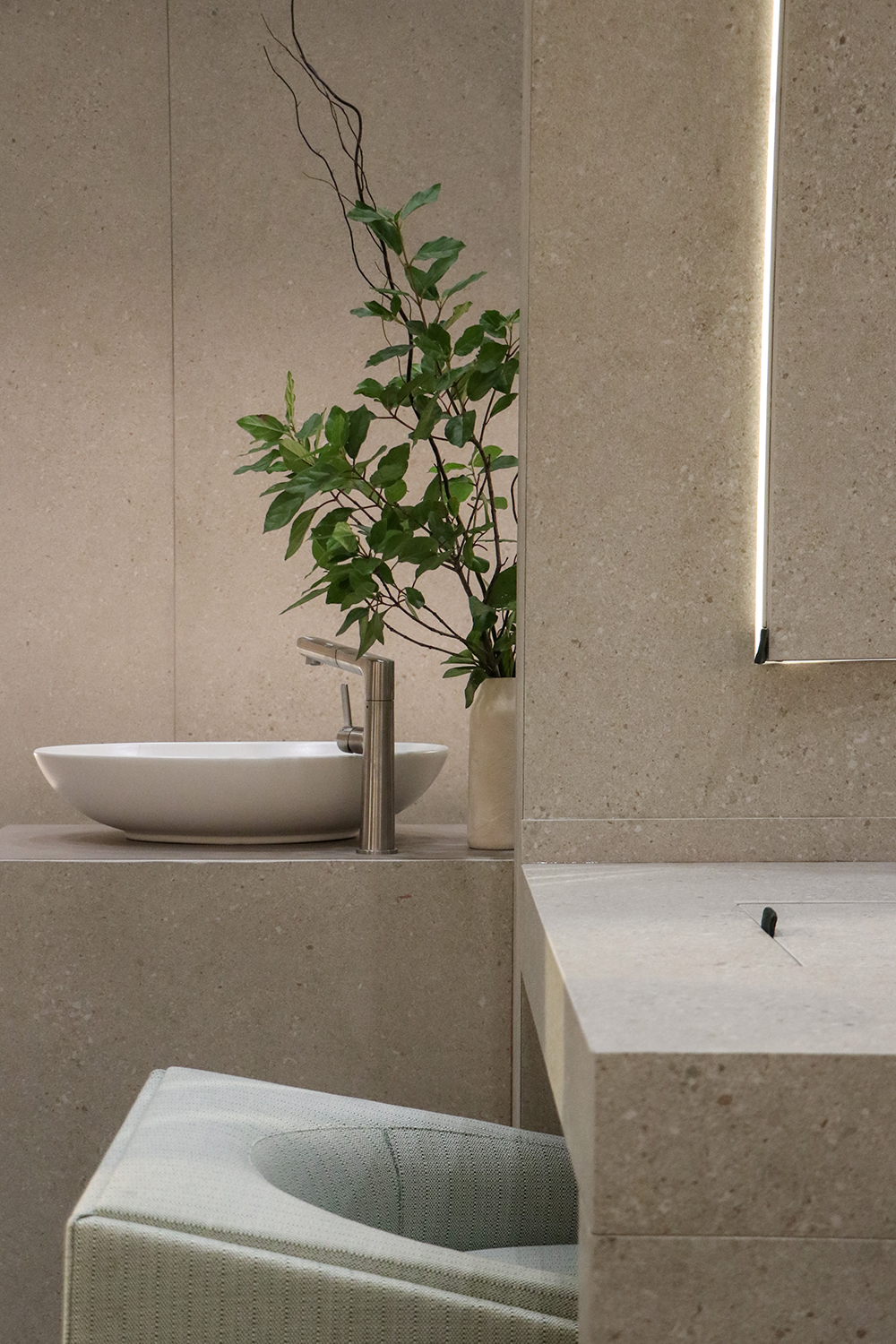 Neolith Shilin_bathroom