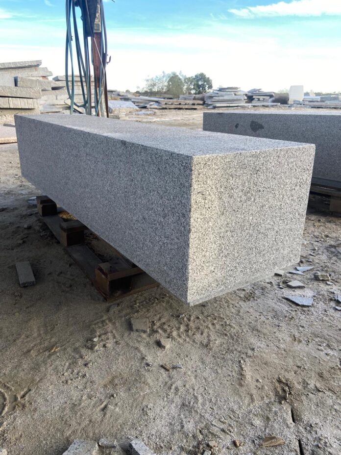 banco granito gris quintana- granitos- europeosZona de flameado